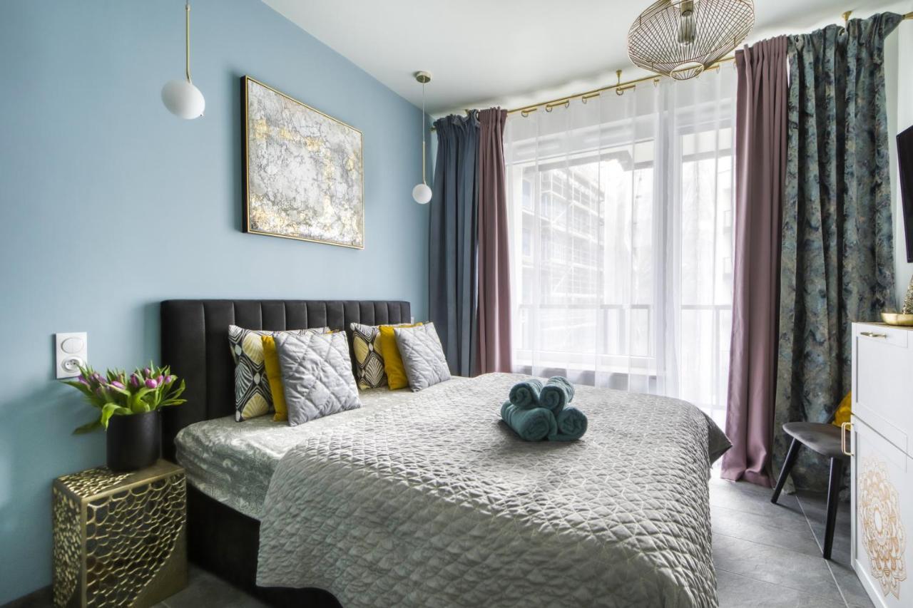Metropark Krzemieniecka-lux Apartment Warsaw