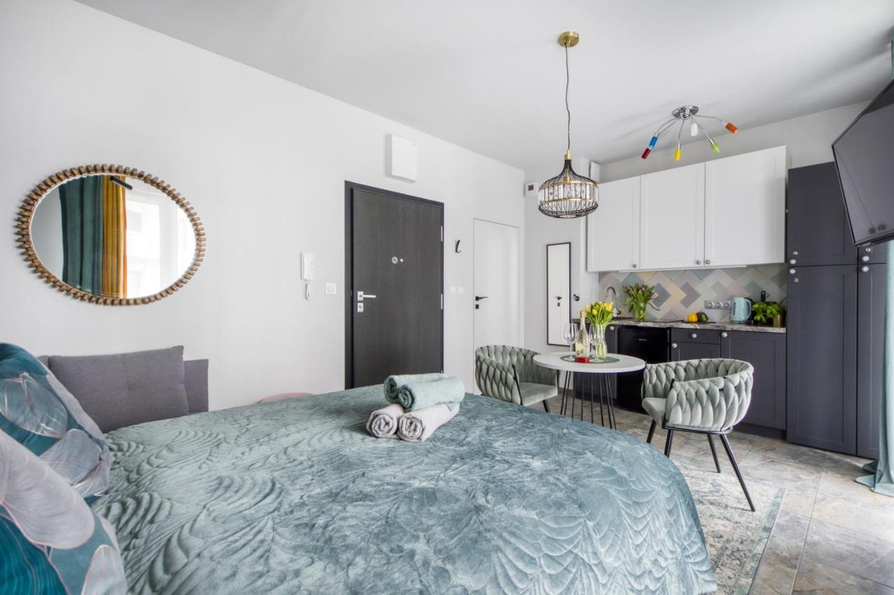 Apartament Mini Deluxe Metro Park Krzemieniecka Warszawa