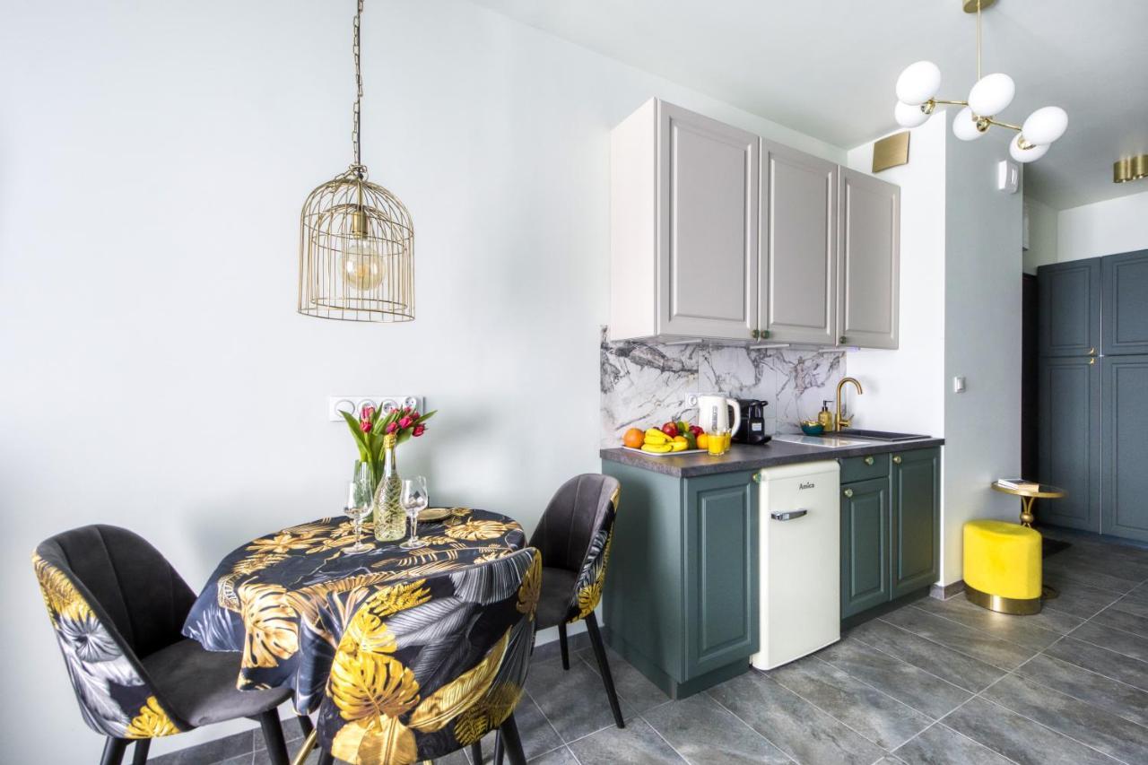 Metropark Krzemieniecka-lux Apartment